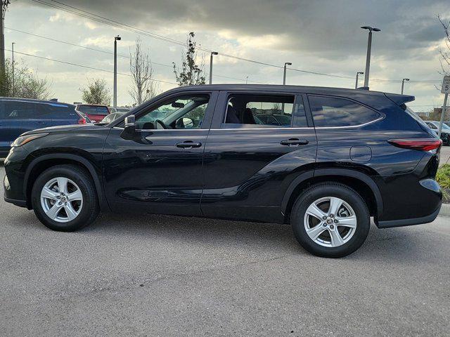 used 2024 Toyota Highlander car, priced at $34,750