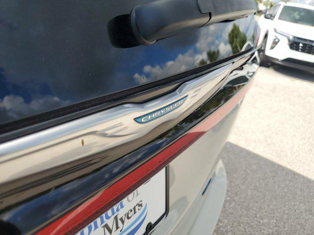 used 2021 Chrysler Pacifica car, priced at $33,491