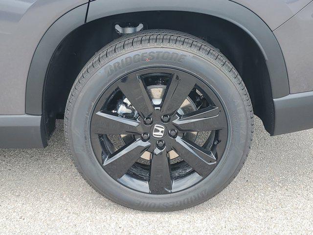 new 2025 Honda Pilot car, priced at $52,786