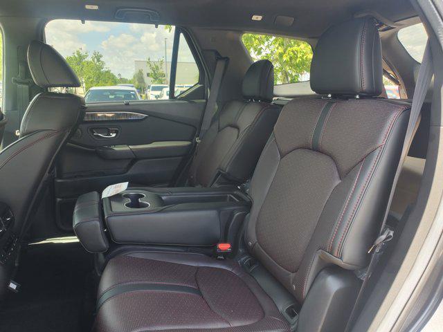 new 2025 Honda Pilot car, priced at $56,300