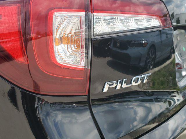 used 2022 Honda Pilot car, priced at $29,950