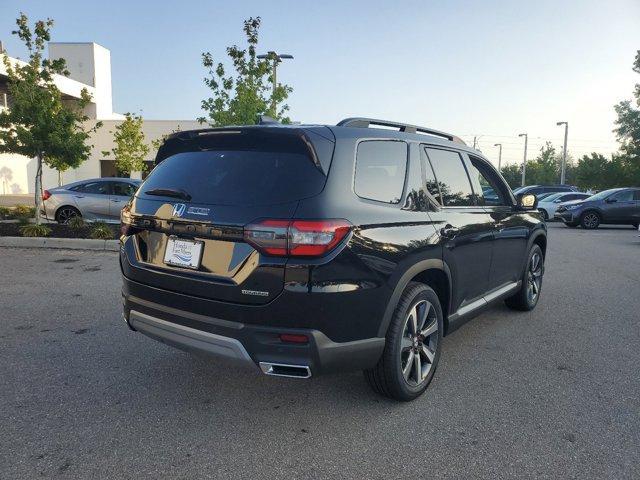 new 2025 Honda Pilot car, priced at $48,339