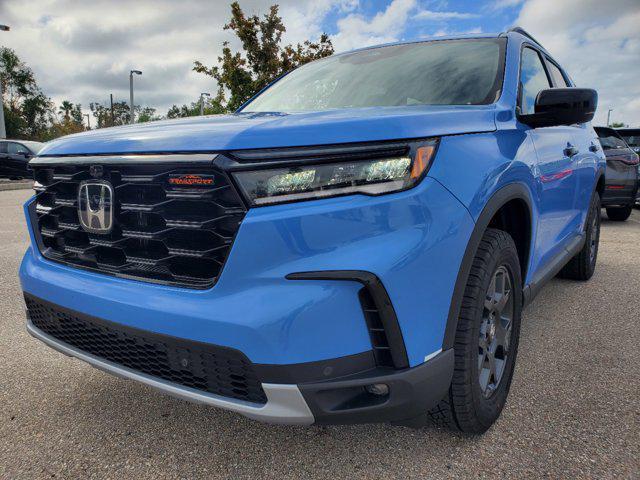 new 2025 Honda Pilot car, priced at $50,225