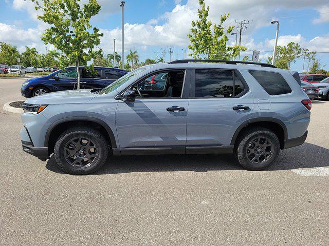 new 2025 Honda Pilot car, priced at $50,401