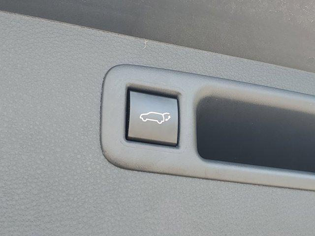 used 2023 Toyota Highlander car, priced at $32,950