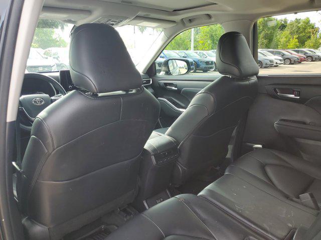 used 2023 Toyota Highlander car, priced at $32,950