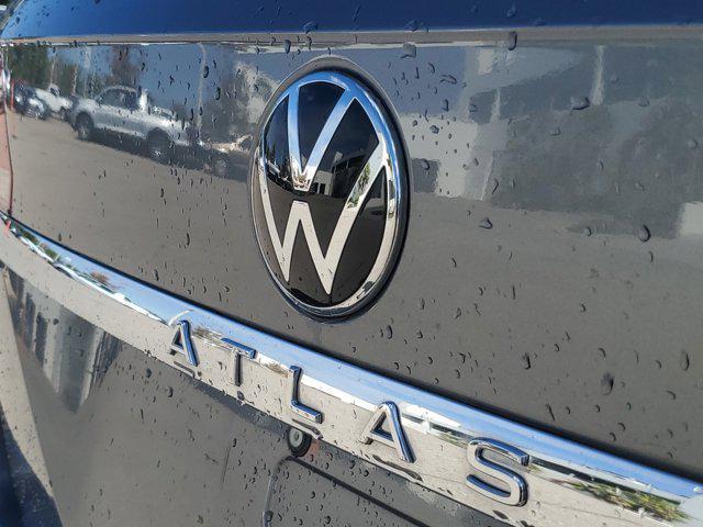 used 2021 Volkswagen Atlas car, priced at $20,880