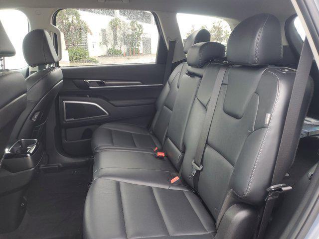 used 2024 Kia Telluride car, priced at $29,950