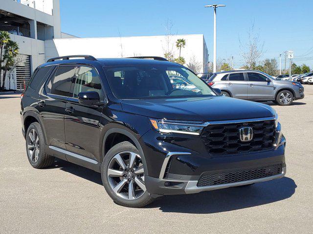 new 2025 Honda Pilot car, priced at $53,807