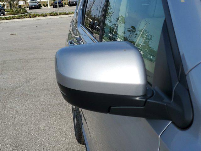 new 2025 Honda Pilot car, priced at $51,554