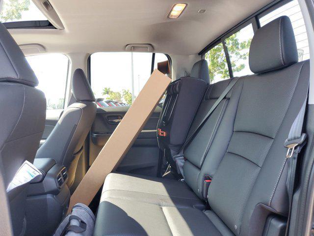 new 2025 Honda Ridgeline car, priced at $42,954