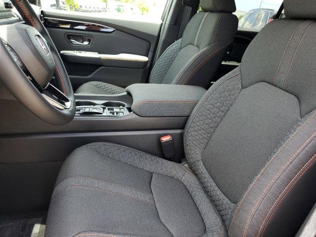 new 2025 Honda Pilot car, priced at $40,843