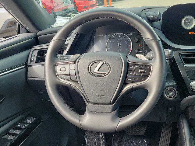 used 2024 Lexus ES 350 car, priced at $37,985