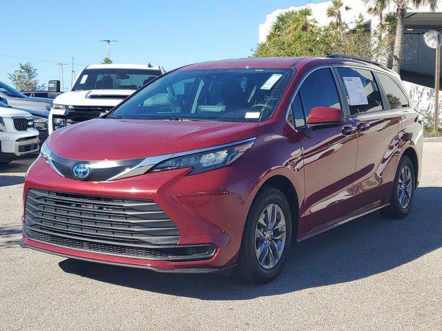 used 2024 Toyota Sienna car, priced at $38,450