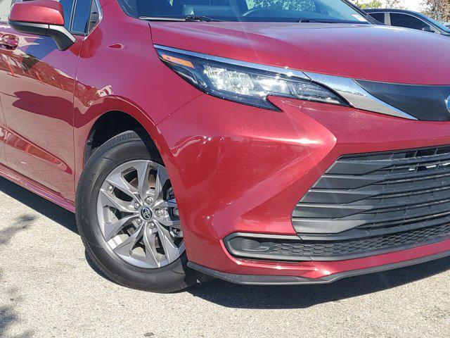 used 2024 Toyota Sienna car, priced at $38,450