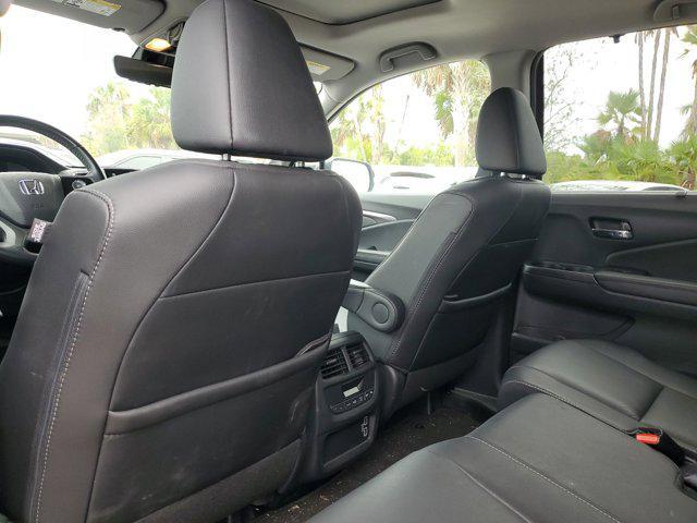 used 2022 Honda Pilot car, priced at $25,925