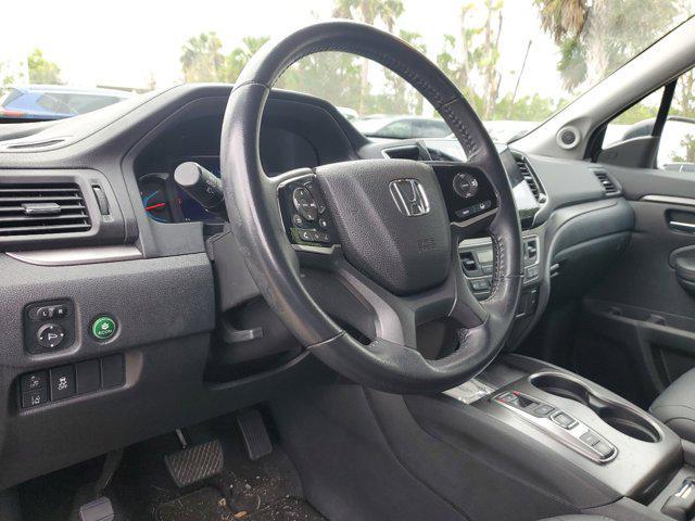 used 2022 Honda Pilot car, priced at $25,925