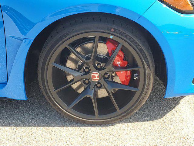 new 2025 Honda Civic Type R car, priced at $47,975