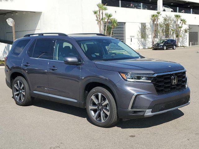 new 2025 Honda Pilot car, priced at $50,358