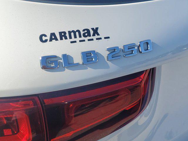 used 2021 Mercedes-Benz GLB 250 car, priced at $23,592