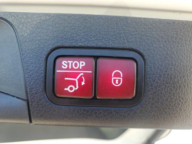 used 2021 Mercedes-Benz GLB 250 car, priced at $23,592