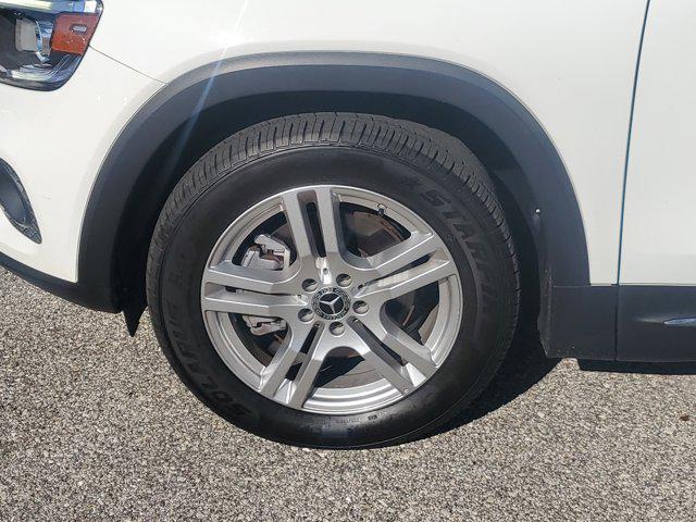 used 2021 Mercedes-Benz GLB 250 car, priced at $23,592