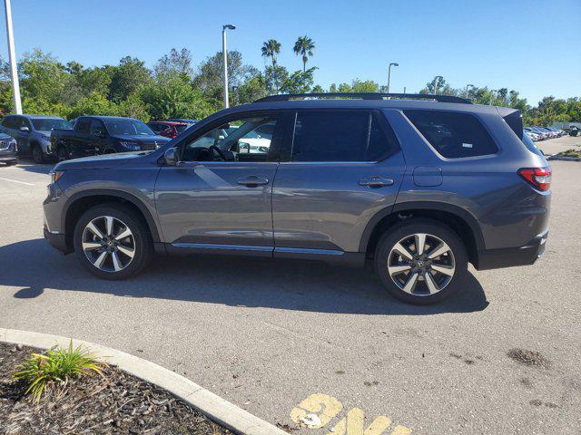 new 2025 Honda Pilot car, priced at $49,975