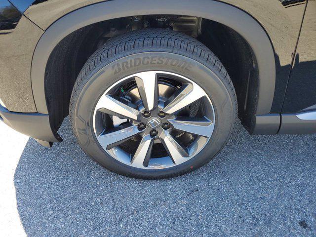 new 2025 Honda Pilot car, priced at $55,260
