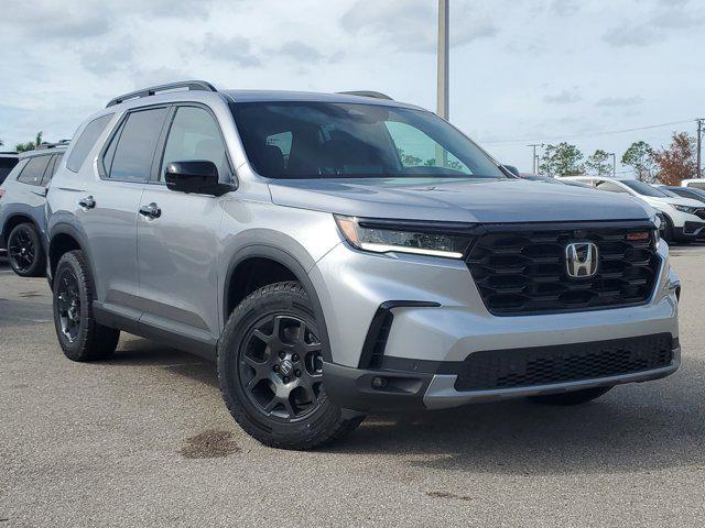 new 2025 Honda Pilot car, priced at $50,548