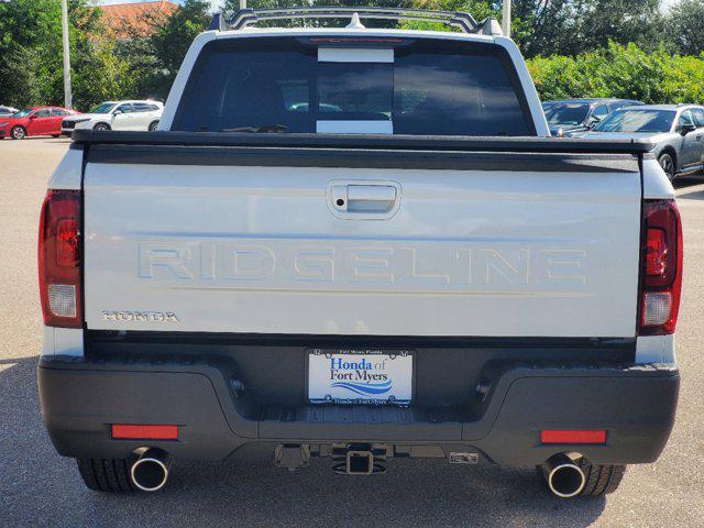 new 2025 Honda Ridgeline car, priced at $45,186