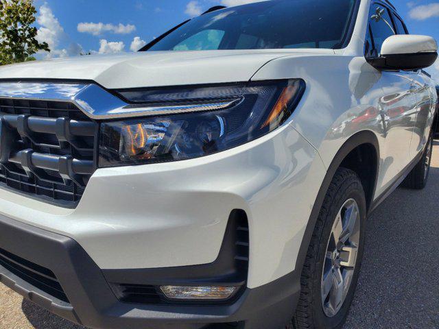 new 2025 Honda Ridgeline car, priced at $45,186