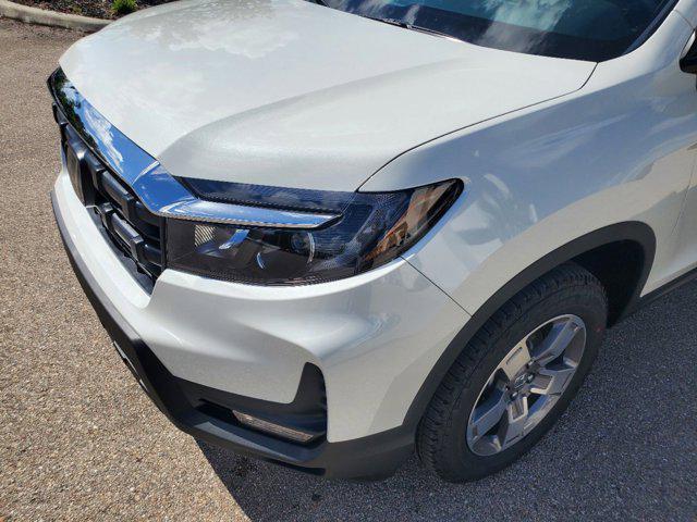 new 2025 Honda Ridgeline car, priced at $45,186