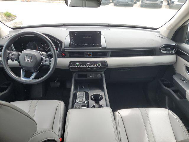 used 2023 Honda Pilot car, priced at $33,990