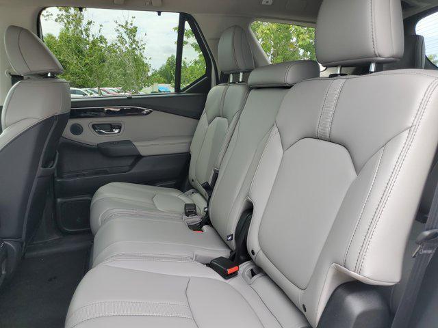 used 2023 Honda Pilot car, priced at $33,990