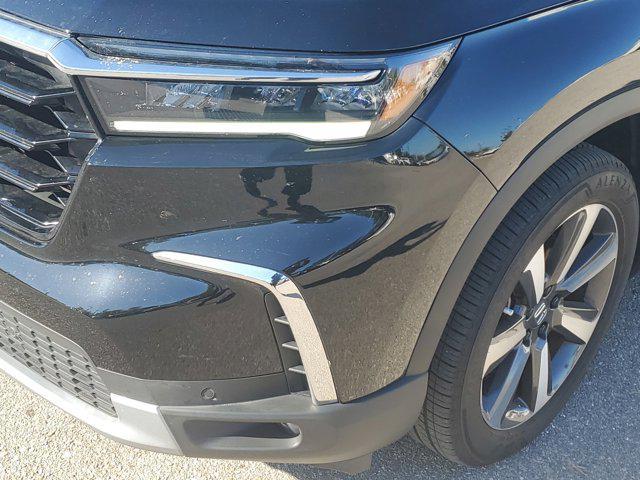 used 2023 Honda Pilot car, priced at $37,250