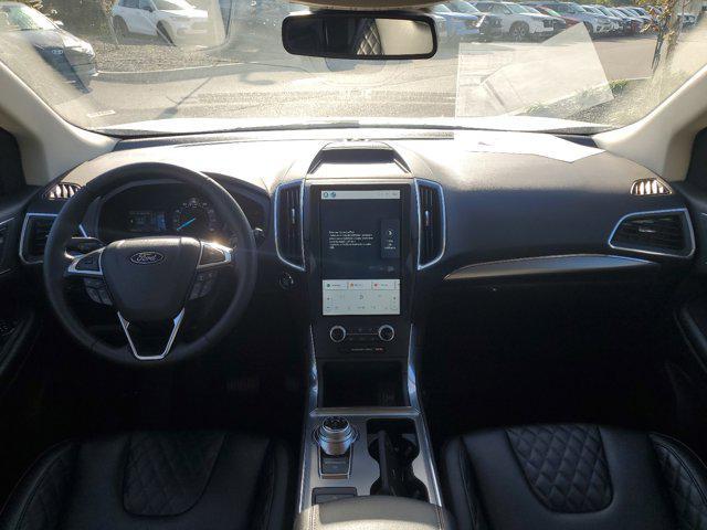 used 2024 Ford Edge car, priced at $28,450