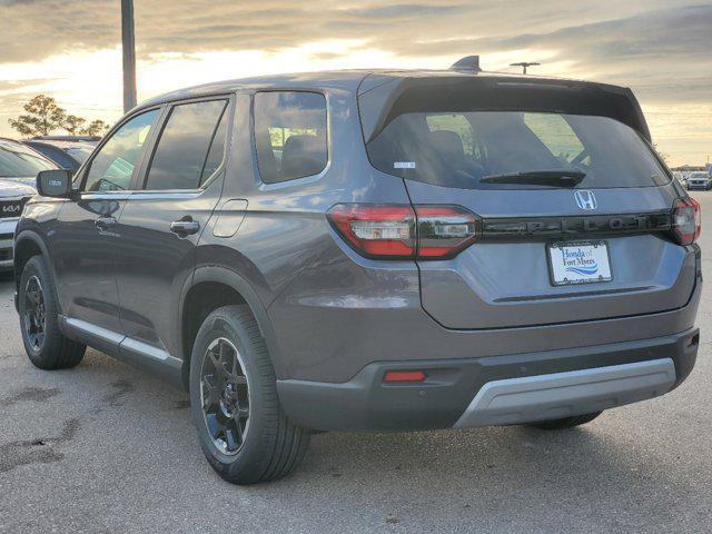 new 2025 Honda Pilot car, priced at $45,859