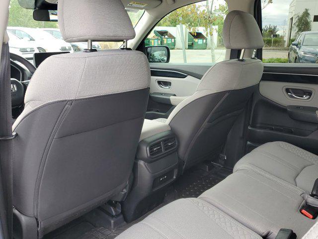 used 2024 Honda Pilot car, priced at $32,950