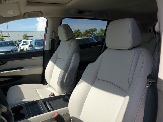 new 2025 Honda Odyssey car, priced at $42,324