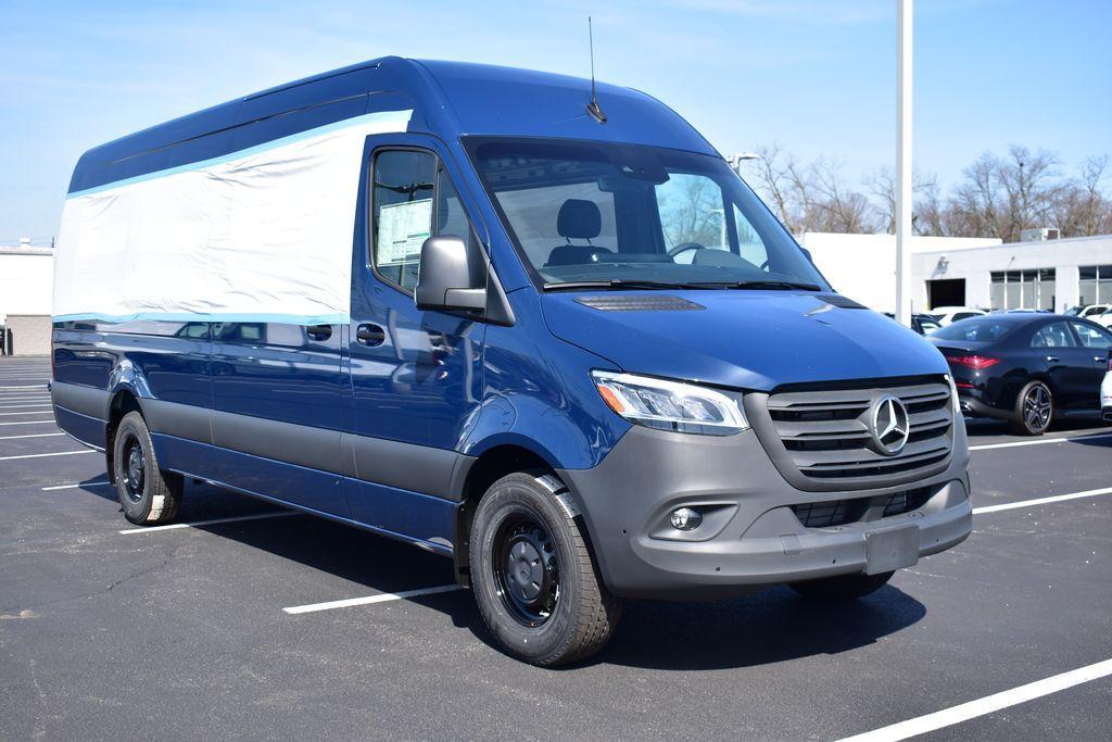 new 2024 Mercedes-Benz Sprinter 2500 car, priced at $77,534