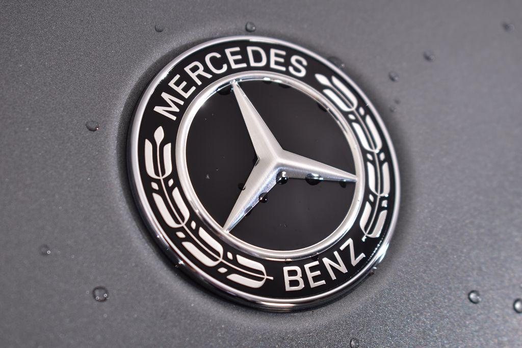 used 2019 Mercedes-Benz GLC 300 car, priced at $34,000
