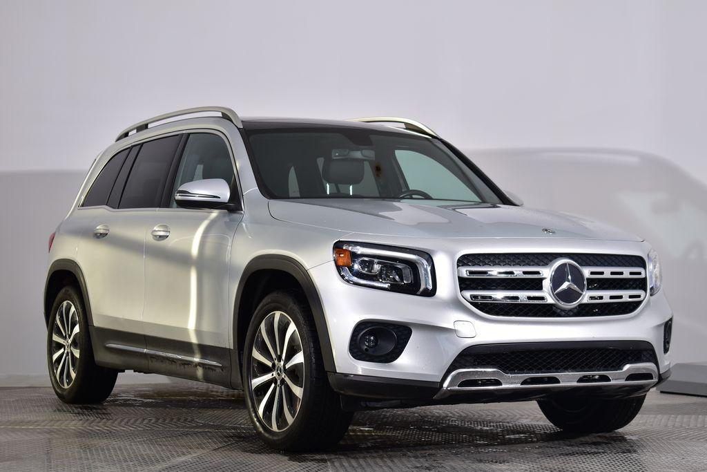 used 2022 Mercedes-Benz GLB 250 car, priced at $28,620