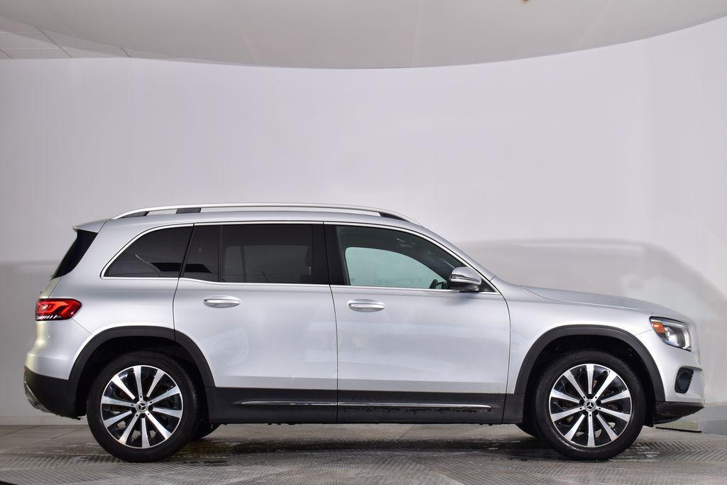 used 2022 Mercedes-Benz GLB 250 car, priced at $28,620