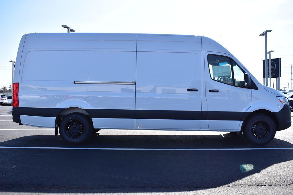 new 2024 Mercedes-Benz Sprinter 2500 car, priced at $67,647