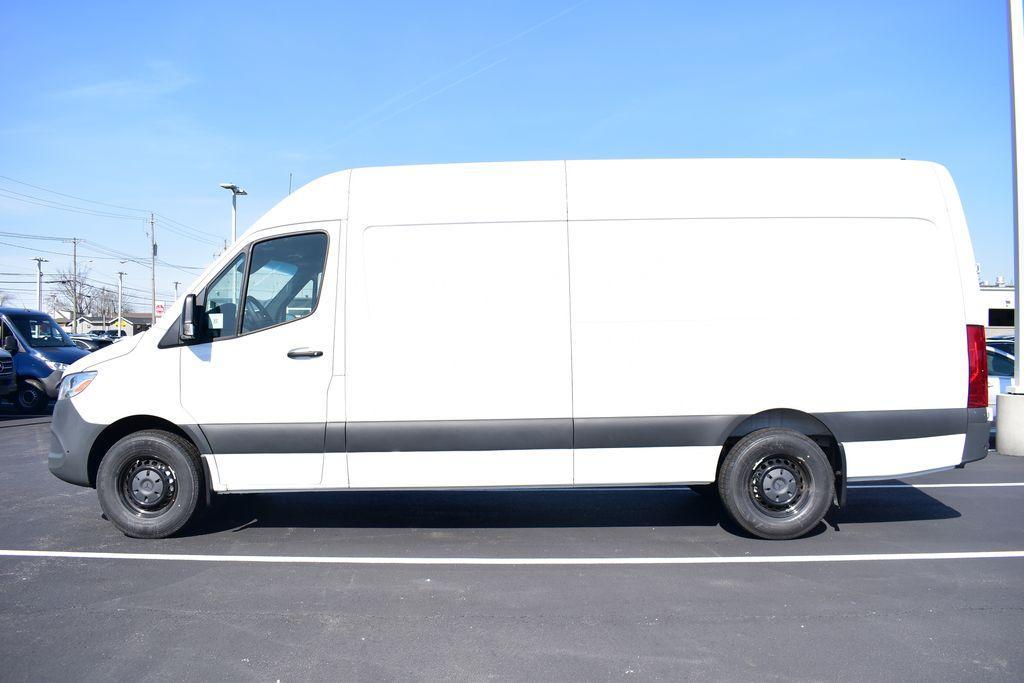 new 2024 Mercedes-Benz Sprinter 2500 car, priced at $67,647