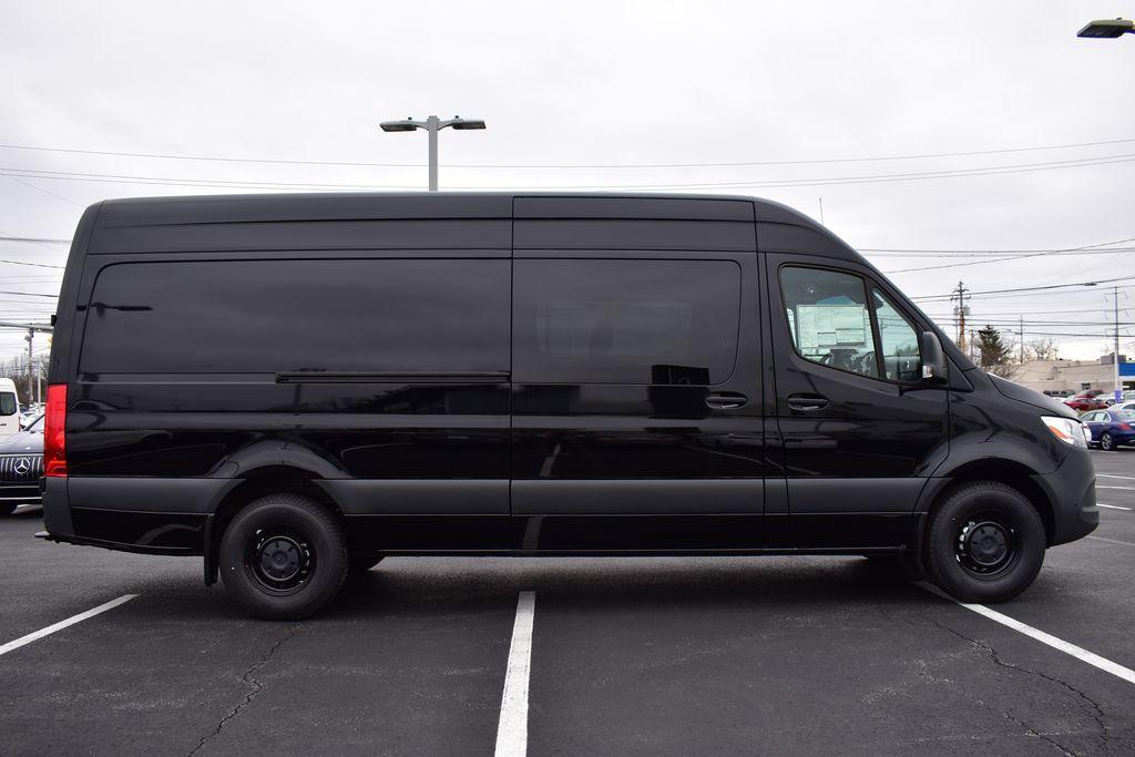 new 2024 Mercedes-Benz Sprinter 2500 car, priced at $76,133