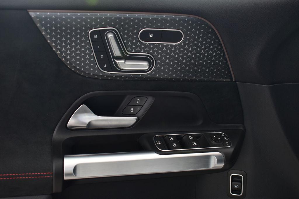 used 2025 Mercedes-Benz GLB 250 car, priced at $45,855