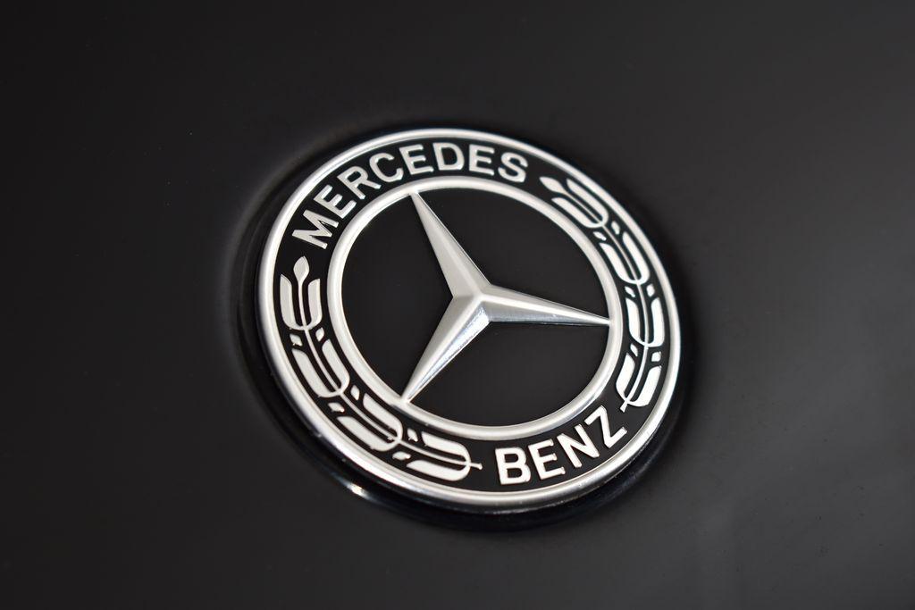 used 2021 Mercedes-Benz GLB 250 car, priced at $33,991