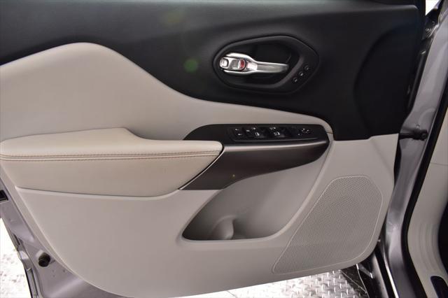used 2020 Jeep Cherokee car, priced at $22,657