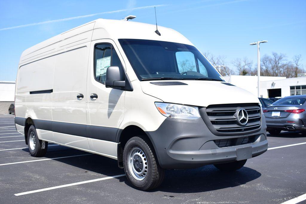 new 2024 Mercedes-Benz Sprinter 3500 car, priced at $70,835